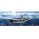 1/700 ロシア海軍 航空母艦 アドミラル・クズネツォフ (M39)