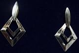 Free Shipping Worldwide Bollywood Style Silver Look Beautiful Earring Set.