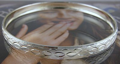Click here to buy 18K White Gold Filled Diamond-cut Bangle Bracelet - Small.