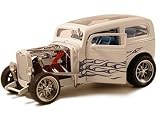 Review Road Signature 30079 / Diecast Model Ford Model A Custom (1931) in White (1:18 scale)