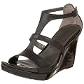 Kenneth Cole REACTION Women's Kiss Or Dare Wedge Sandal