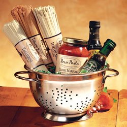 Compact Pasta Colander Gift Set