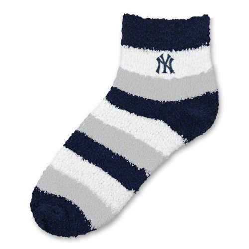 New York Yankees Pro Stripe Sleep Soft Socks