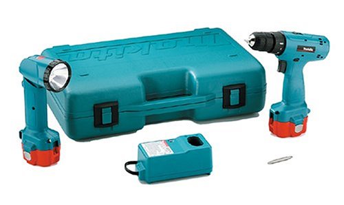 Makita 6228DWLE 14.4-Volt Ni-Cad 3/8-Inch Cordless Driver/Drill Kit with Flashlight