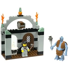 Harry Potter Lego 4712 Troll on the Loose