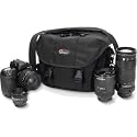 LowePro Kameratasche Stealth Reporter D300 AW inkl. Schultergurt passend zu allen Spiegelreflexkameras mit Platz für Zubehör. Eine gelungene Kombination aus Design und Funktionalität (passend z.B. für Nikon D40/D40x/D60/D70/D80/D200/D300/D2Xs/ und Canon EOS 300D/350D/400D/30D/450D/40D, Olympus E-3/E300/E400/E410/E500/E510, Pentax K100/K200D/K10D/K20D, Panasonic DMC L1/L10, Sony A700/A300)
