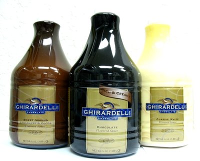Ghirardelli Classic White Chocolate Sauce (64 Oz) by Ghirardelli Chocolate Company