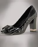Quilted bow pump