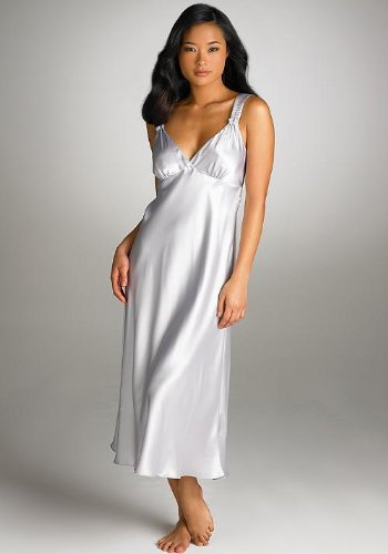 Oscar de la Renta Lyric Interlude Gown Sleepwear