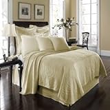 King Charles Matelasse Coverlet Ensemble King Size Bedskirt King Charles Matelasse Coverlet Ensemble King Size Bedskirt