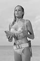 Posters: James Bond 007 Poster - Honey Ryder - Ursula Andress (36 x 24 inches)