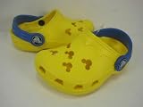 CROCS KIDS MICKEY CAYMAN SANDAL CLOGS