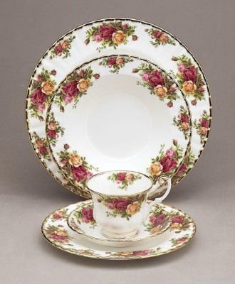 Royal Albert Old Country Roses Tea Saucer