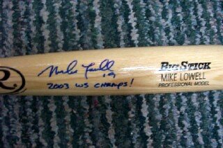 Mike Lowell Autographed/Hand Signed Rawlings Baseball Bat