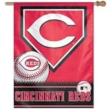 Cincinnati Reds 27" x 37" Banner