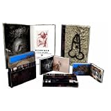 Minotaur - Coffret Collector Deluxe (5 albums CD / DVD / Blu-Ray / Vinyle / livre de 96 pages)par Pixies