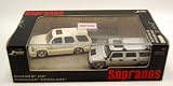 JadaTOYS 1:64 scale "THE Sopranos" CADILLAC ESCALADE & HUMMER H2 �W�F�C�_�@�h�U�E�\�v���m�Y�h�@�L���f���b�N�E�G�X�J���[�h���n�}�[H2 �摜