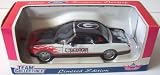 2002 Team Collectible - Georgia Bulldogs Ford Thunderbird Hardtop - Die Cast 1:24 Scale (Fleer Diecast)