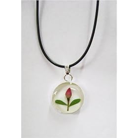 4 Leaf Clover Flower Bud Necklace