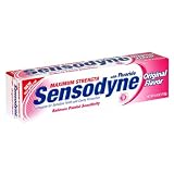 Sensodyne Toothpaste for Sensitive Teeth and Cavity Prevention, Maximum Strength, Original Flavor, 4-Ounce Tubes (Pack of 4)
