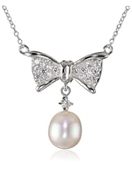 Bella Pearl Bowtie Pearl Pendant Necklace, 19"