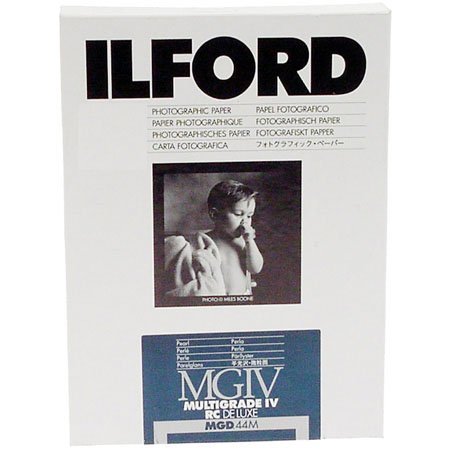 Ilford Multigrade IV RC Deluxe Resin Coated VC Variable Contrast Black & White Enlarging Paper - 11x14" - 50 Sheets - Pearl Surface