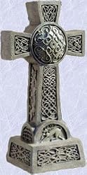 medieval celtic cross Sculpture gothic home yard statue