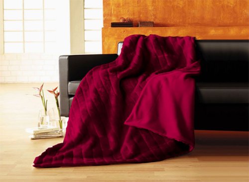 Kuscheldecke Wohnplaid AKIS Fuchsia - Webpelz Kunstpelz