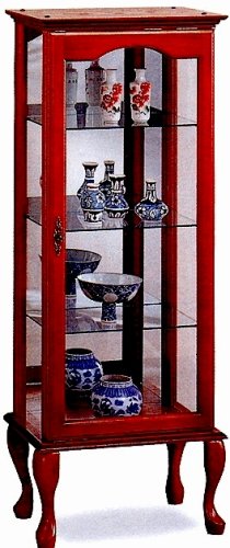 Beautiful Traditional Queen Anne Curio Cabinet In Oak Finish.