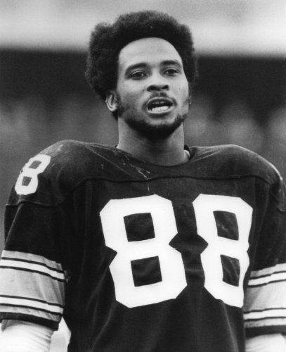 LYNN SWANN PITTSBURGH STEELERS 8X10 HIGH GLOSSY SPORTS ACTION PHOTO (M)