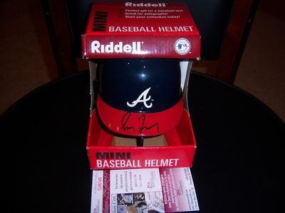Greg Maddux Atlanta Braves 4xcy Jsa/coa Signed Mini Helmet - Autographed MLB Helmets and Hats