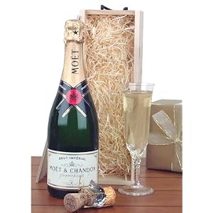 Moet Chandon Champagne Gift Box