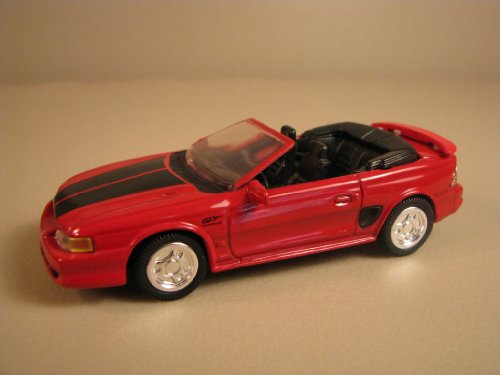 NewRay 1/43 Die-Cast Classic Car: Ford 1994 Mustang 