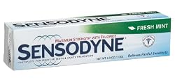 Sensodyne Toothpaste for Sensitive Teeth and Cavity Prevention, Maximum Strength, Fresh Mint, 4-Ounce Tubes (Pack of 4)