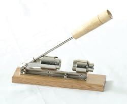 Pecan Nutcracker Model 100