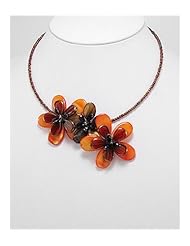 Flower Dyed Mother of Pearls Necklace In Zinc