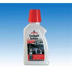 NIGRIN Cockpit-Lotion 250ml, reinigt Kunststoffteile im Fahrzeug-Innenraum gr�ndlich und schonend zugleich, pflegt und sch�tzt vor Ausbleichung und Alterung