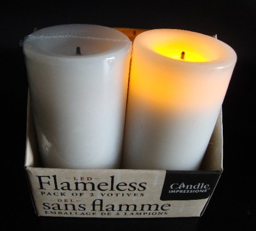 Flammenlose Stumpenkerze WEISS 7.4 cm