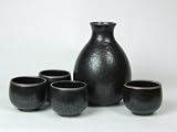 Review Gifts Of The Orient  / Elegant Japanese soft metallic black sake set with four cups