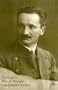 Heidegger's Way of Thought: Critical and Interpretive Signposts