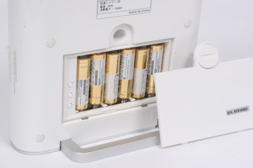 ヒロテック 防滴ポータブルCDプレーヤー HT-8001A FMラジオ機能 ACアダプター付