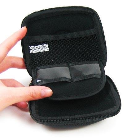 - Accessory NYLON Black GPS Hard-Shell Case Pouch for Garmin Nuvi 200 205 250 255 260 265T 270 275T 300 310 360 370 500 550 1200 1250 1260T + 1pc name tag.