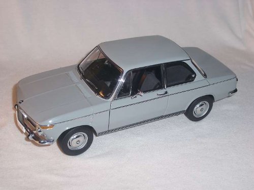 BMW 1600-2 COUPE GREY 1/18 AUTO ART MODEL CAR 