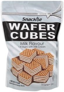 Snackie Milk Flavour Wafer Cubes 7.05 Ounce