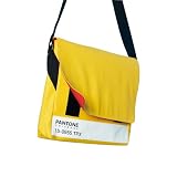 PANTONE(パントーン)メッセンジャーバッグ マスタード
