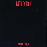 Shout At The Devilpar M�tley Cr�e