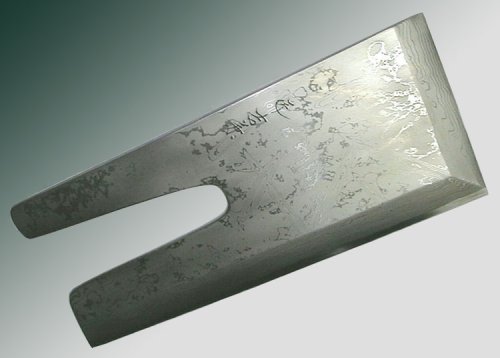Cover image : 三條 辰守作 青紙鋼1号 鍛地(積層) 蕎麦切包丁360mm 紐巻き