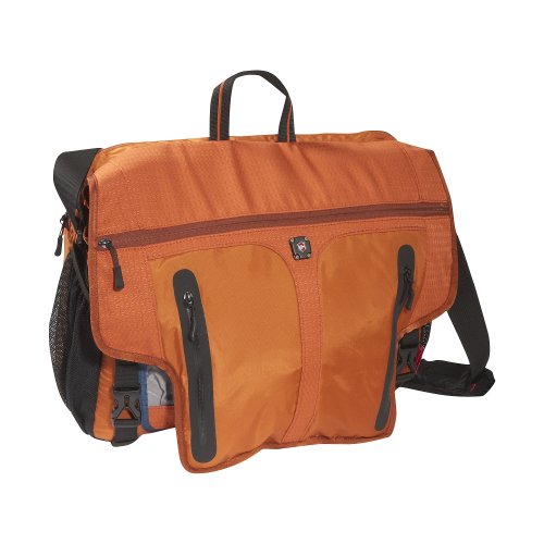 Victorinox University Charles Deluxe Laptop Messenger