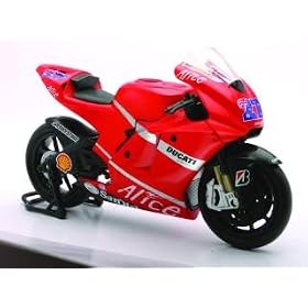 Ducati Desmosedici GP07 Motogp Casey Stoner 1:12 scale diecast motorcycle by Newray by Newray