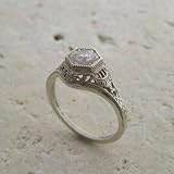 14K White Gold Antique Art Deco Style Diamond Ring